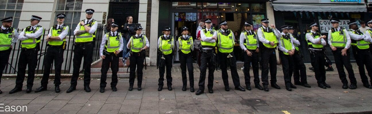 Police at the 20th National Ceasefire Now protest, central London 5th October 2024 Credit: Steve Eason